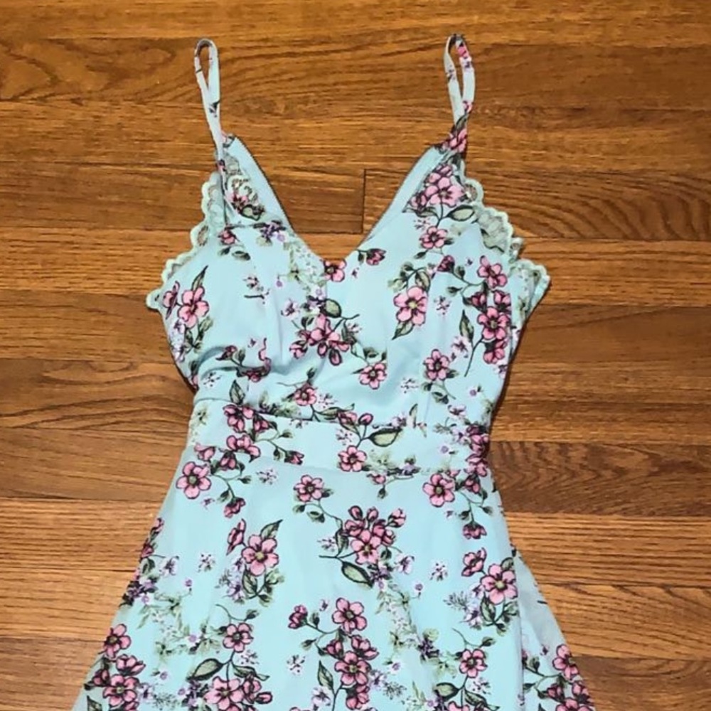 No Boundaries, Floral dress, S